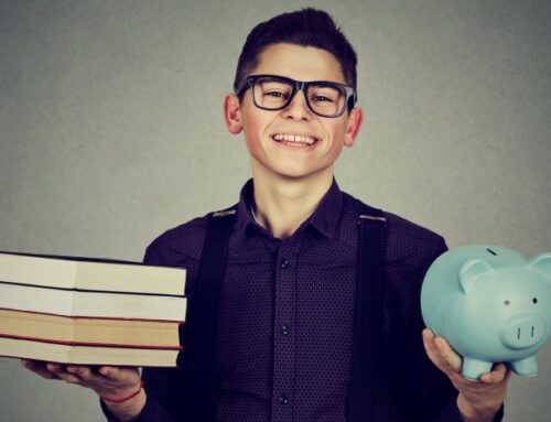 Managing Money in College: 5 Essential Budgeting Tips for Students